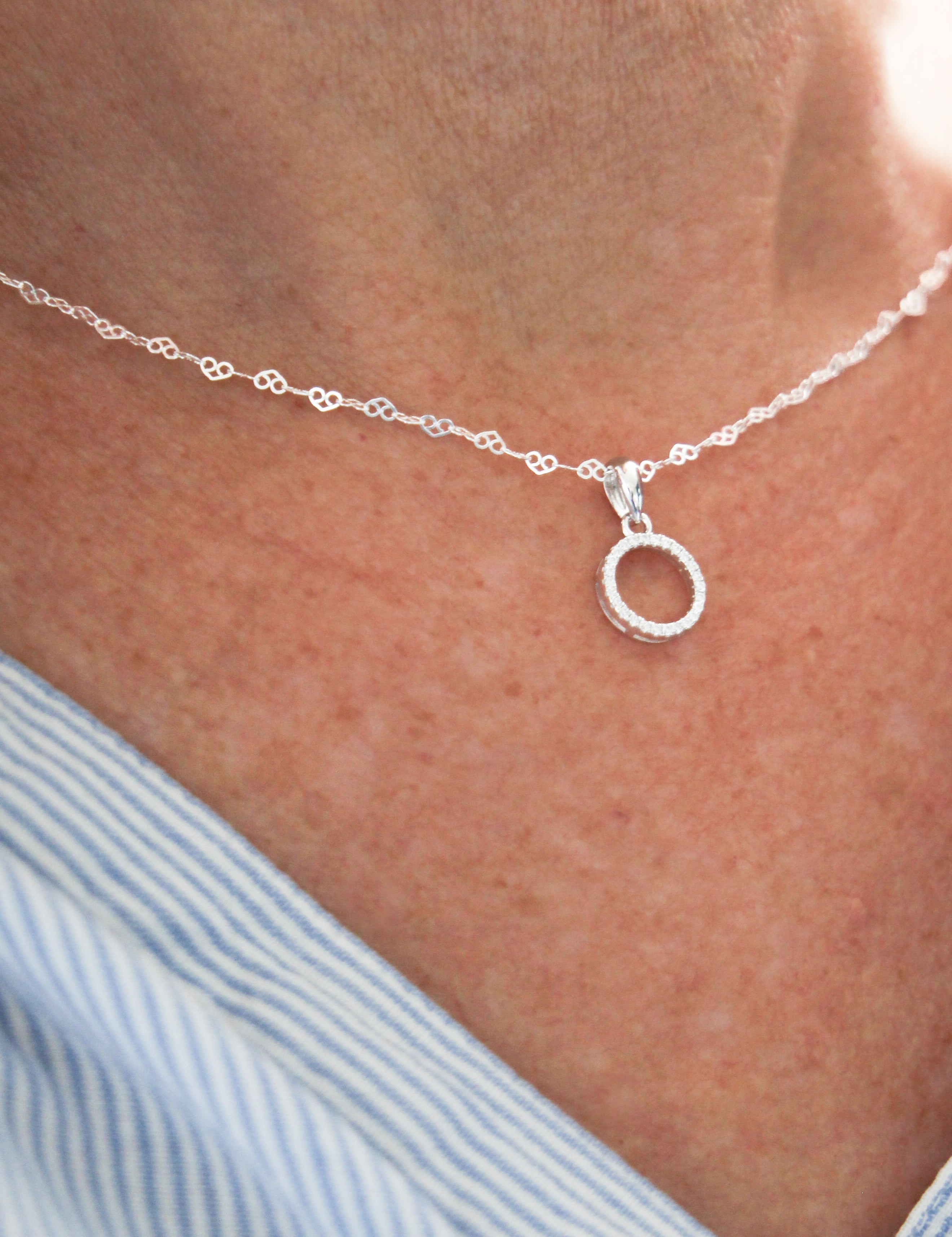 Sparkly Open Circle Pendant in 925 Sterling Silver