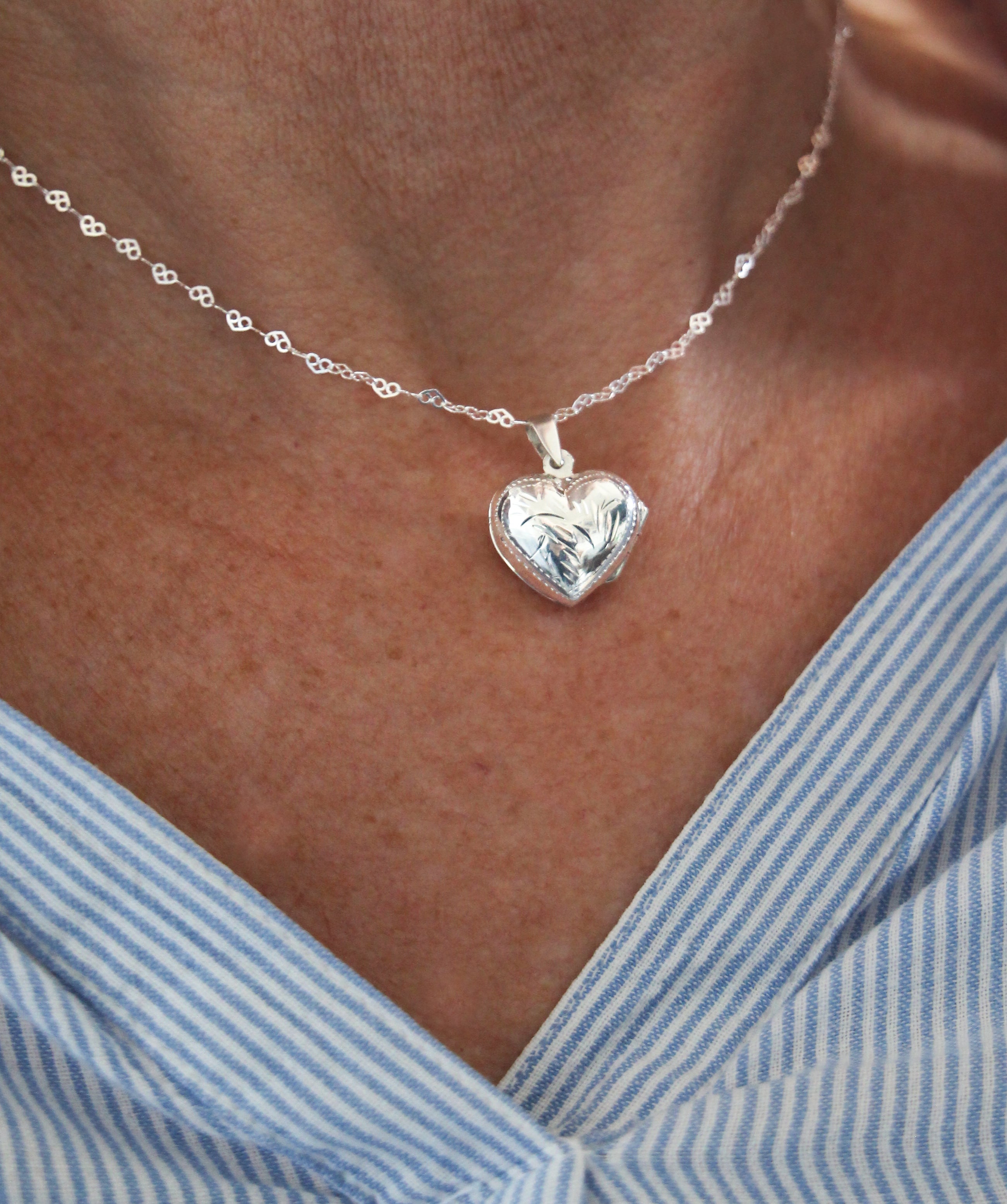Engraved Heart Locket Pendant in 925 Silver