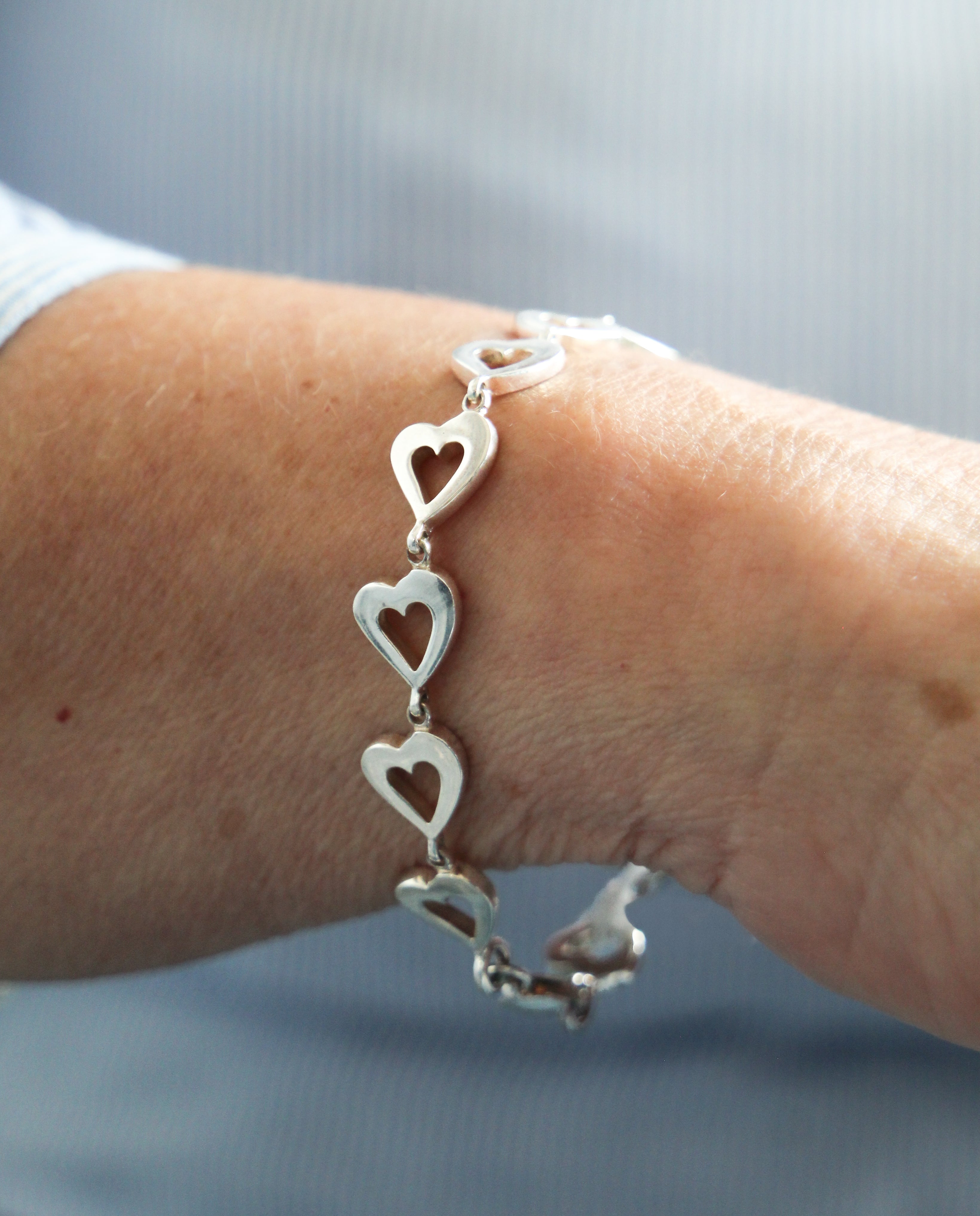 Open Heart Link Bracelet in 925 Silver