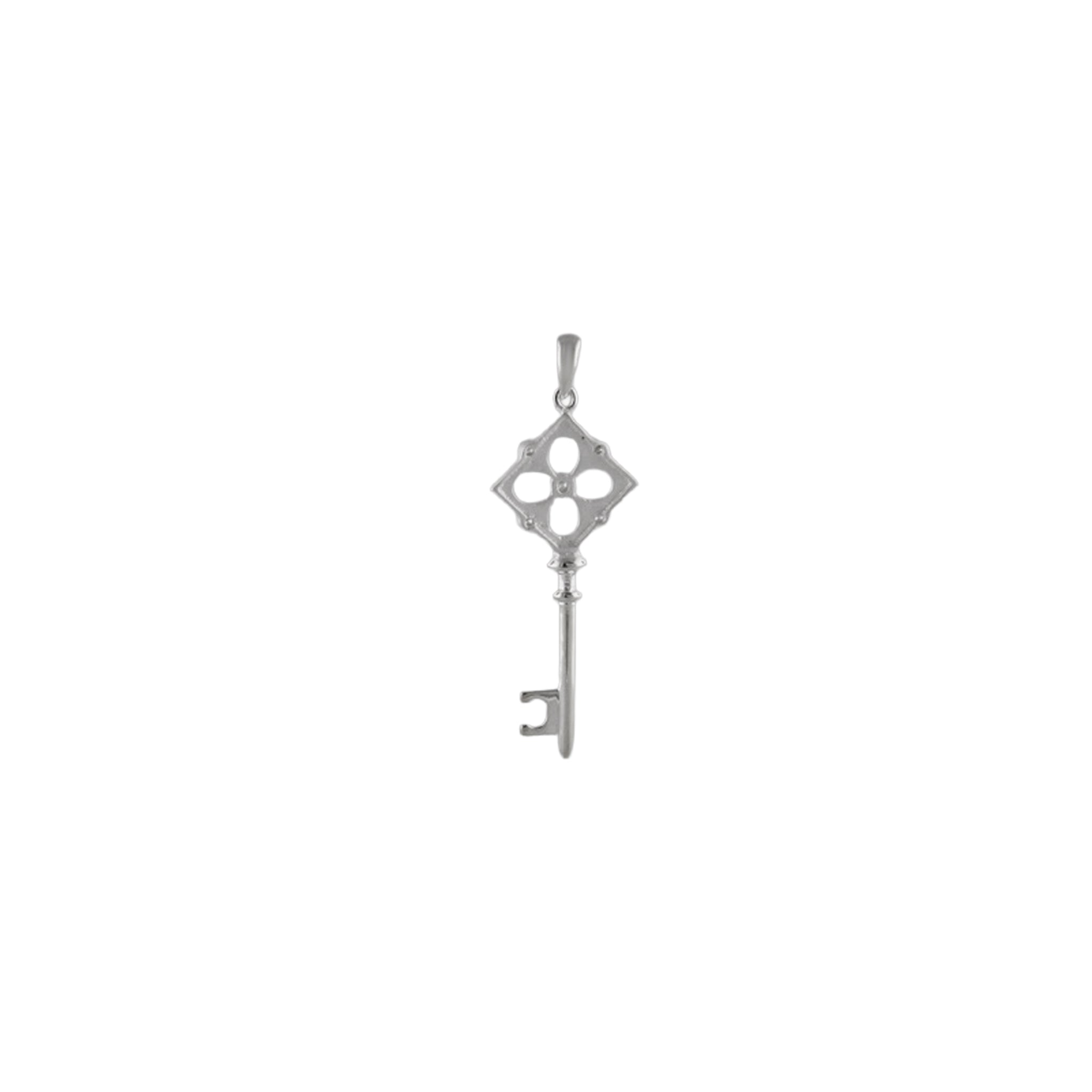 Ornate Key Pendant with Sparkling Stone Detail in 925 Silver