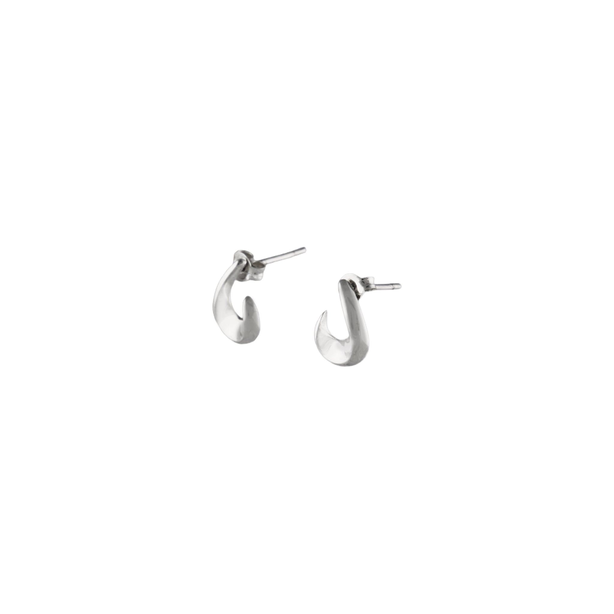Chunky Wave Stud Earrings in 925 Silver